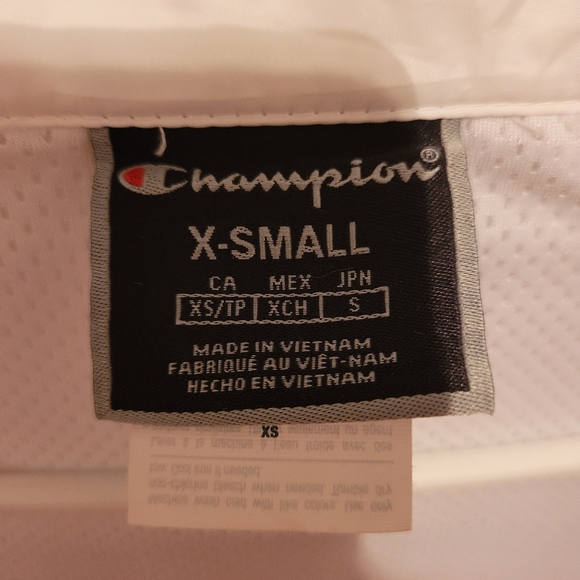 Champion White Cropped Coach jacket - Picture 8 of 8